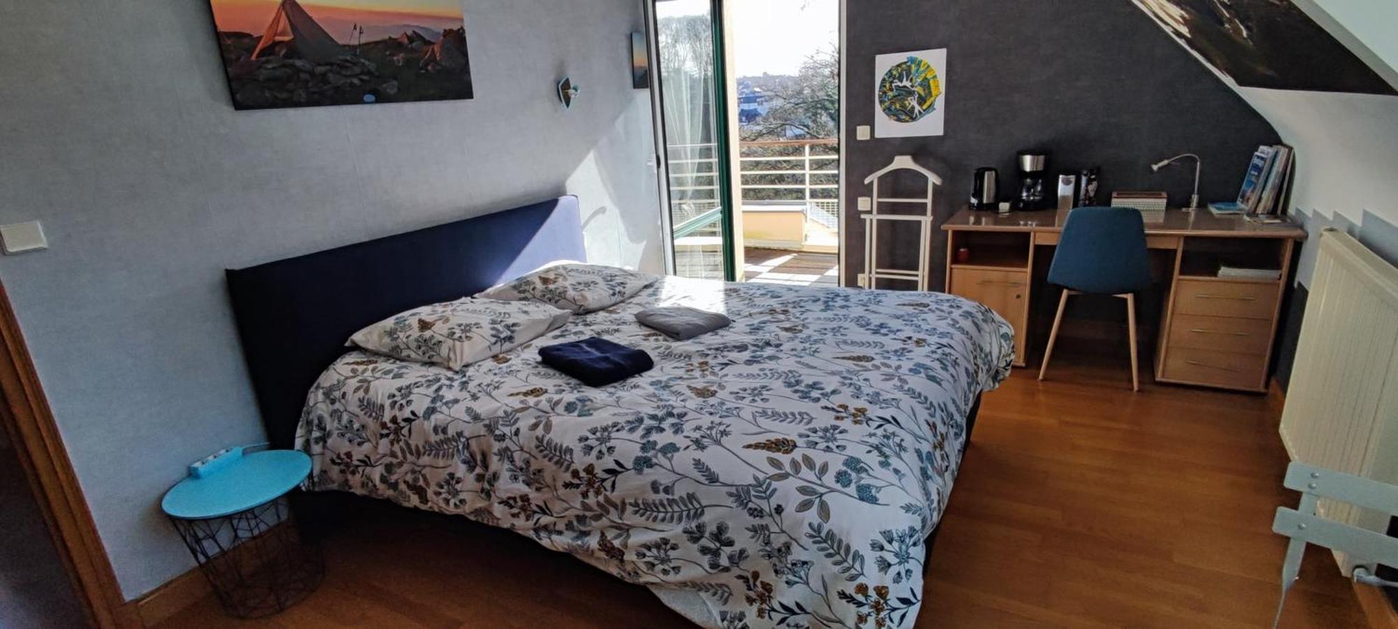 Grande Chambre Sdb Privee Avec Balcon ลันยง ภายนอก รูปภาพ
