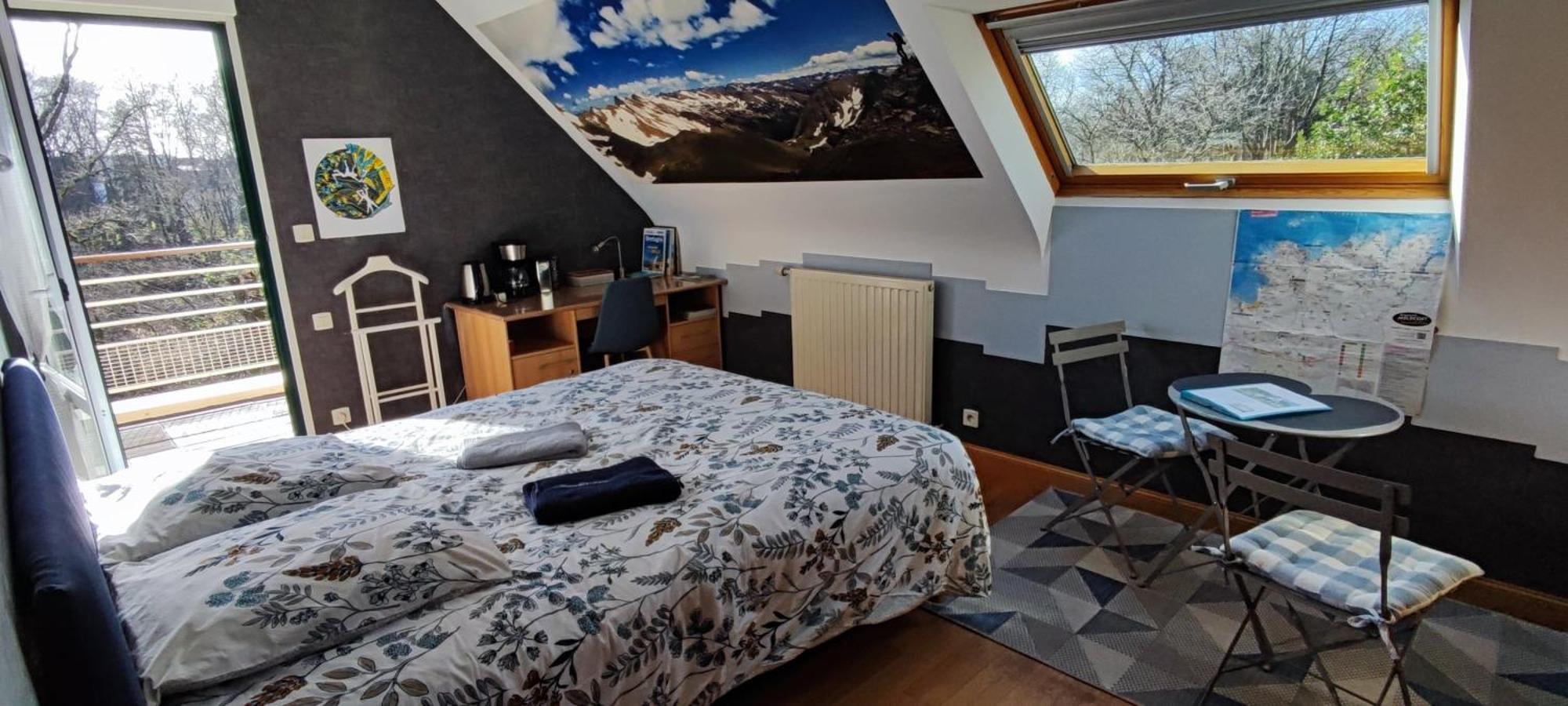 Grande Chambre Sdb Privee Avec Balcon ลันยง ภายนอก รูปภาพ